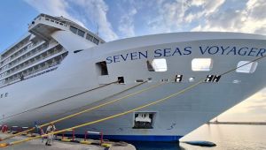 Seven Seas Voyager QTerminals Antalya'ya demirledi