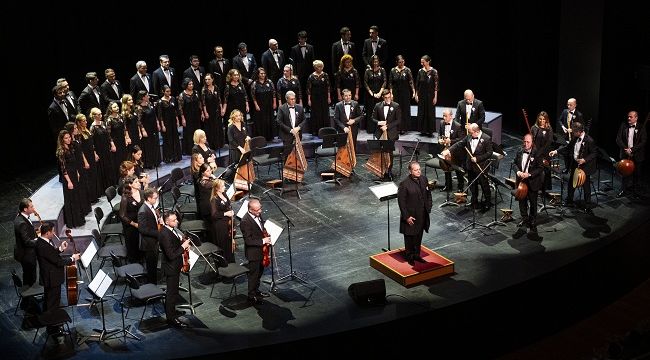 CUMHURBAŞKANLIĞI KLASİK TÜRK MÜZİĞİ KOROSU, AKM’DEKİ 47’NCİ YILINI KUTLUYOR