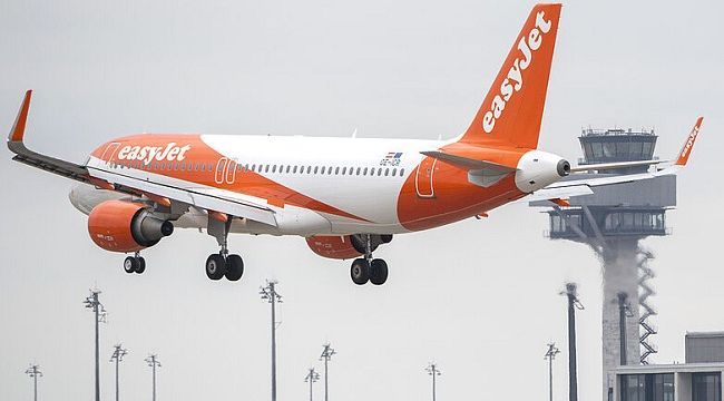 EASYJET BERLİN'DEN TATİL DESTİNASYONLARINA UÇUŞLARINI ARTTIRIYOR !