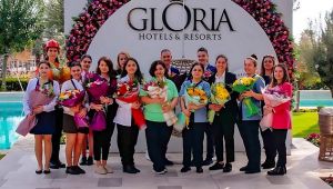 GLORIA HOTELS & RESORTS KADINLARIN İŞ HAYATINDAKİ YERİNİ GÜÇLENDİRMEK İÇİN ÇALIŞIYOR !